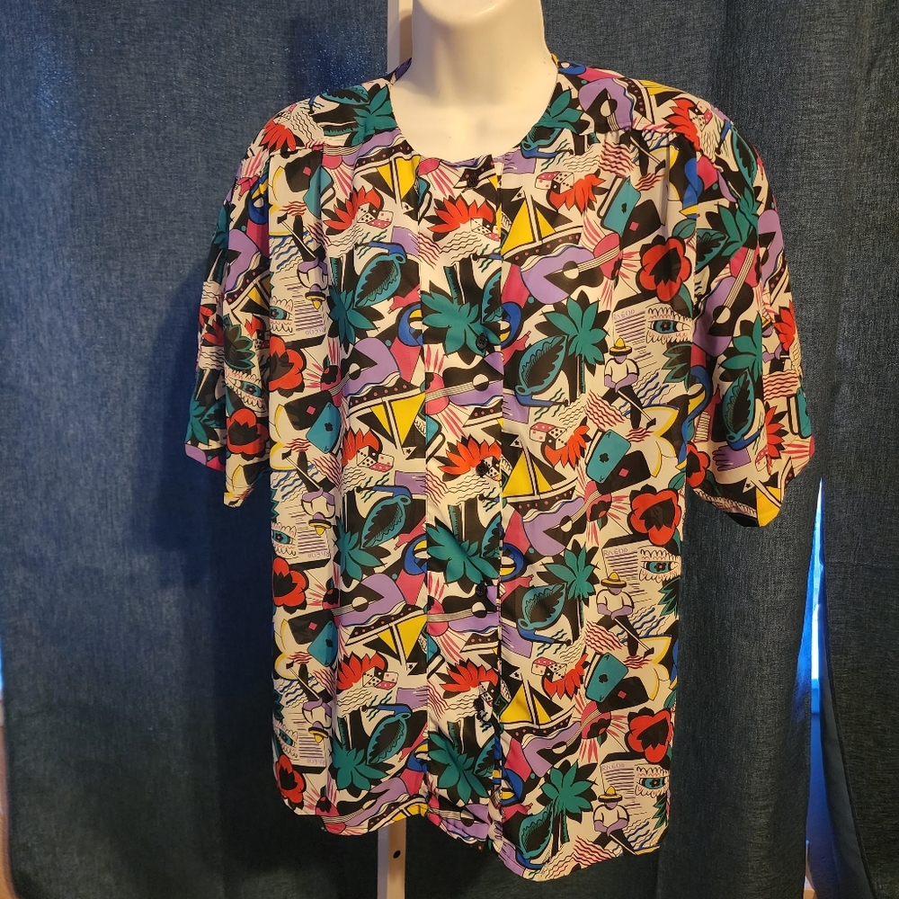 Diane Von Furstenberg button up pop art blouse w/shoulder pads sz 8